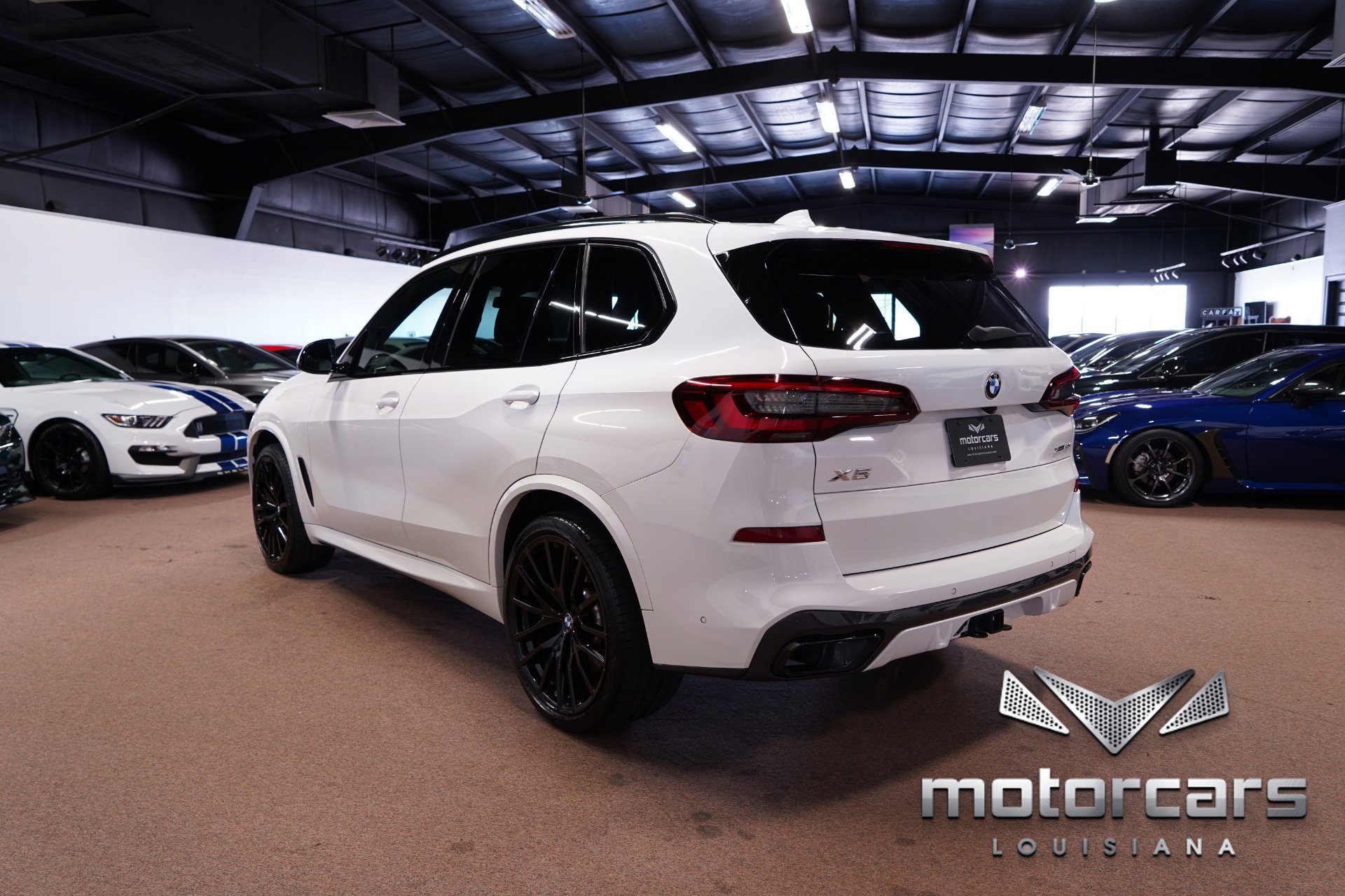 Used 2021 BMW X5 xDrive40i w/ M Sport Package image 5
