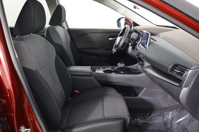 Used 2023 Nissan Rogue SV FWD image 17