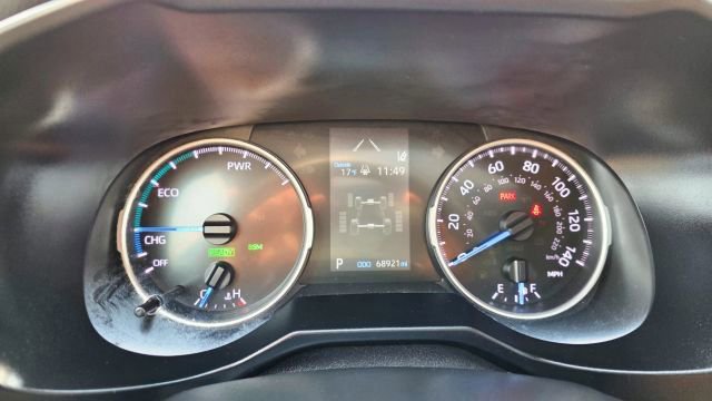 Used 2022 Toyota RAV4 SE w/ Convenience Package image 22