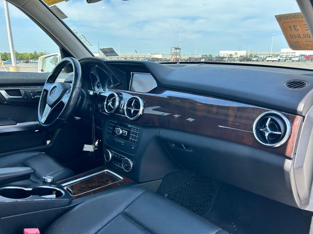 Used 2013 Mercedes-Benz GLK 350 4MATIC image 7