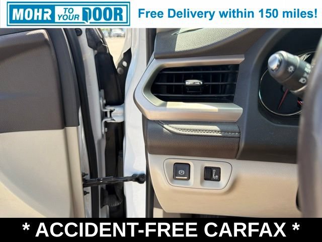 Used 2019 GMC Acadia Denali w/ Technology Package FWD image 16