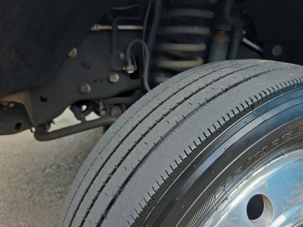 Used 2014 Ford F550 4x4 Crew Cab Super Duty image 37