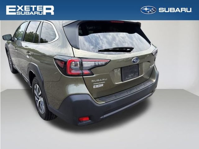 Used 2024 Subaru Outback Premium AWD/4WD image 4