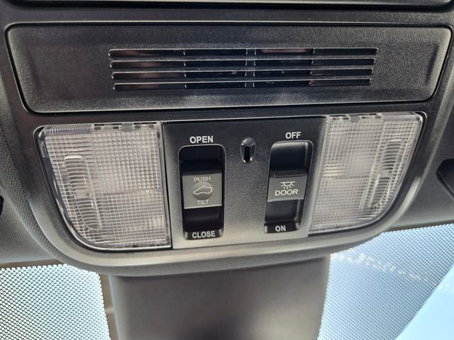 Used 2024 Honda Odyssey Sport image 36