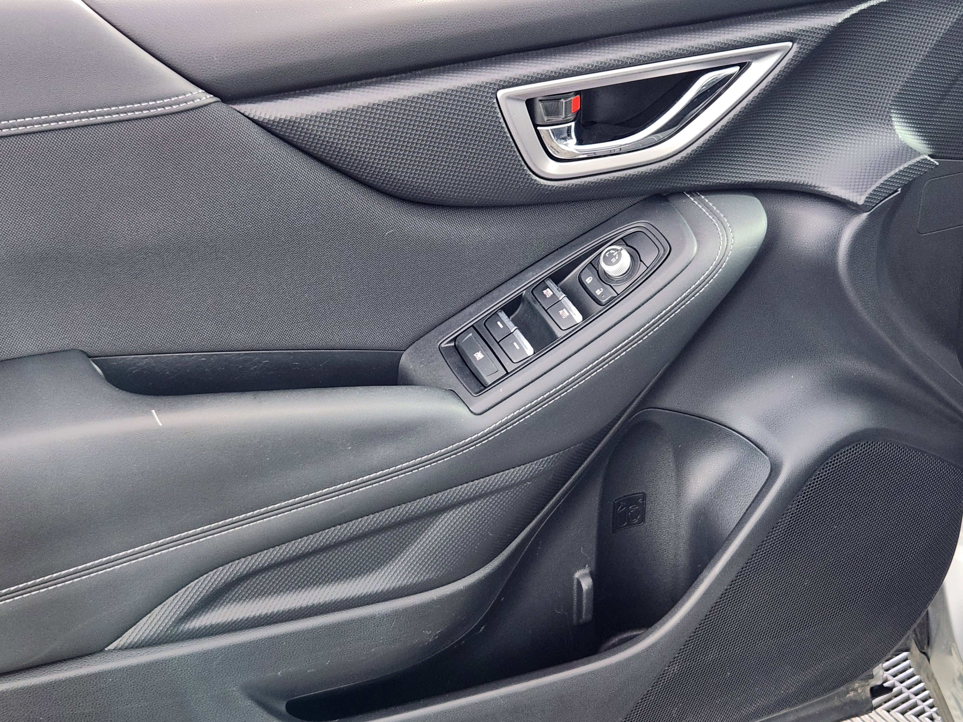 Used 2019 Subaru Forester Premium image 16