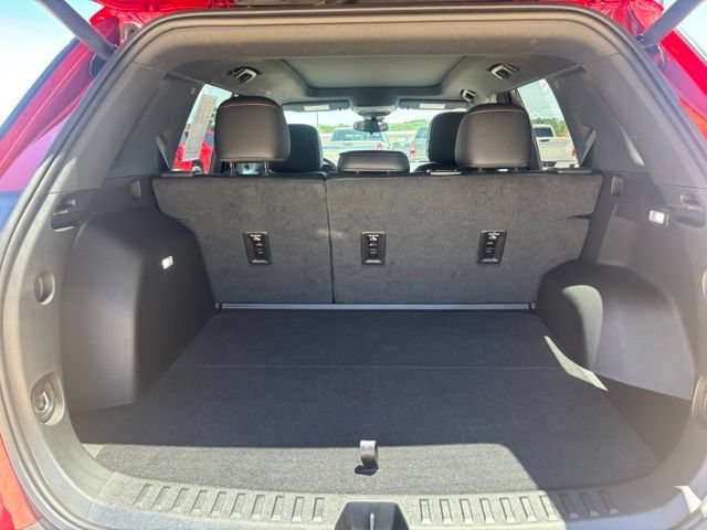 Used 2025 Chevrolet Equinox RS AWD/4WD image 10