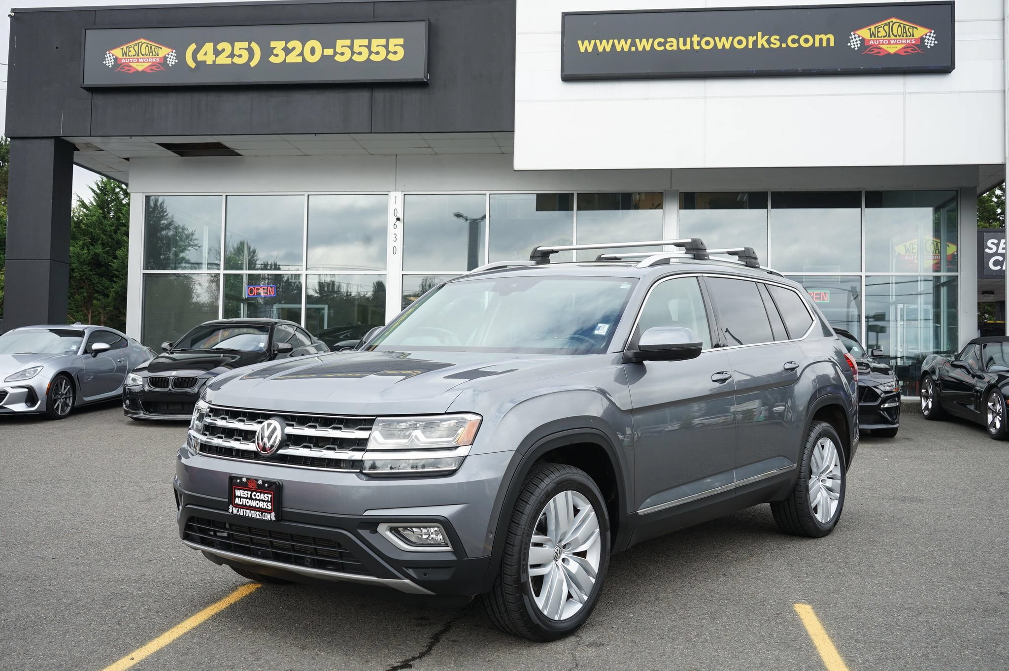 Used 2018 Volkswagen Atlas SEL Premium AWD/4WD image 1