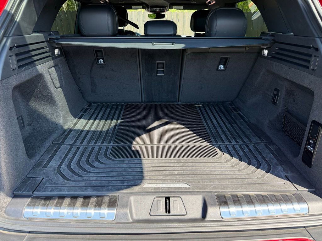 Certified 2025 Land Rover Range Rover Sport Dynamic SE image 34