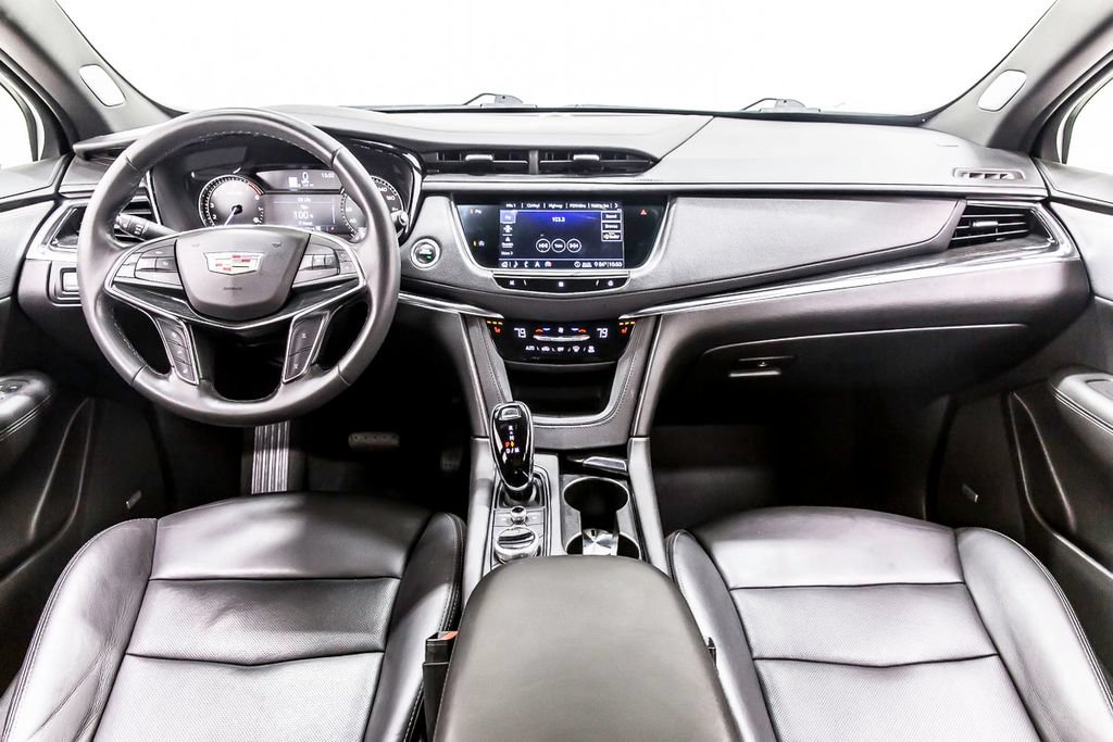 Used 2020 Cadillac XT5 Premium Luxury AWD/4WD image 19