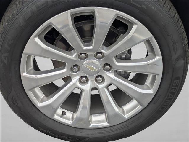 Used 2021 Chevrolet Silverado 1500 High Country w/ Technology Package image 24
