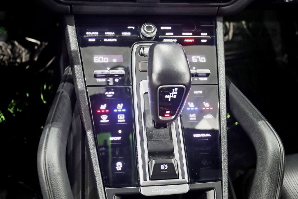 Used 2019 Porsche Cayenne AWD/4WD image 22