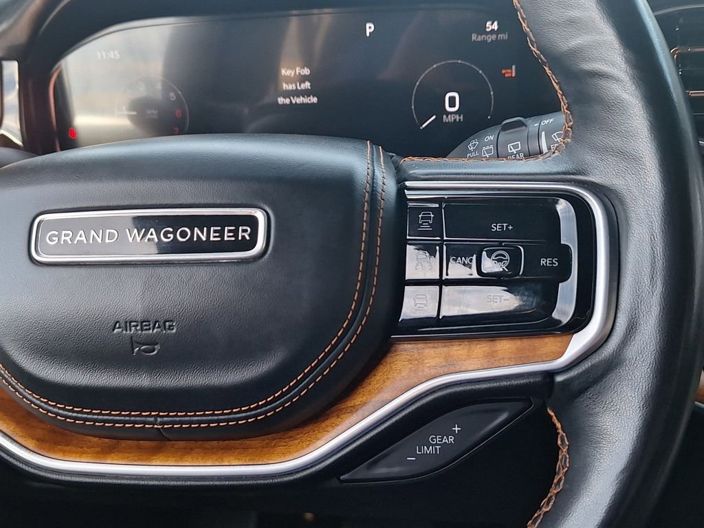 Used 2023 Jeep Grand Wagoneer Series III w/ Rear-Seat Entertainment Group image 22