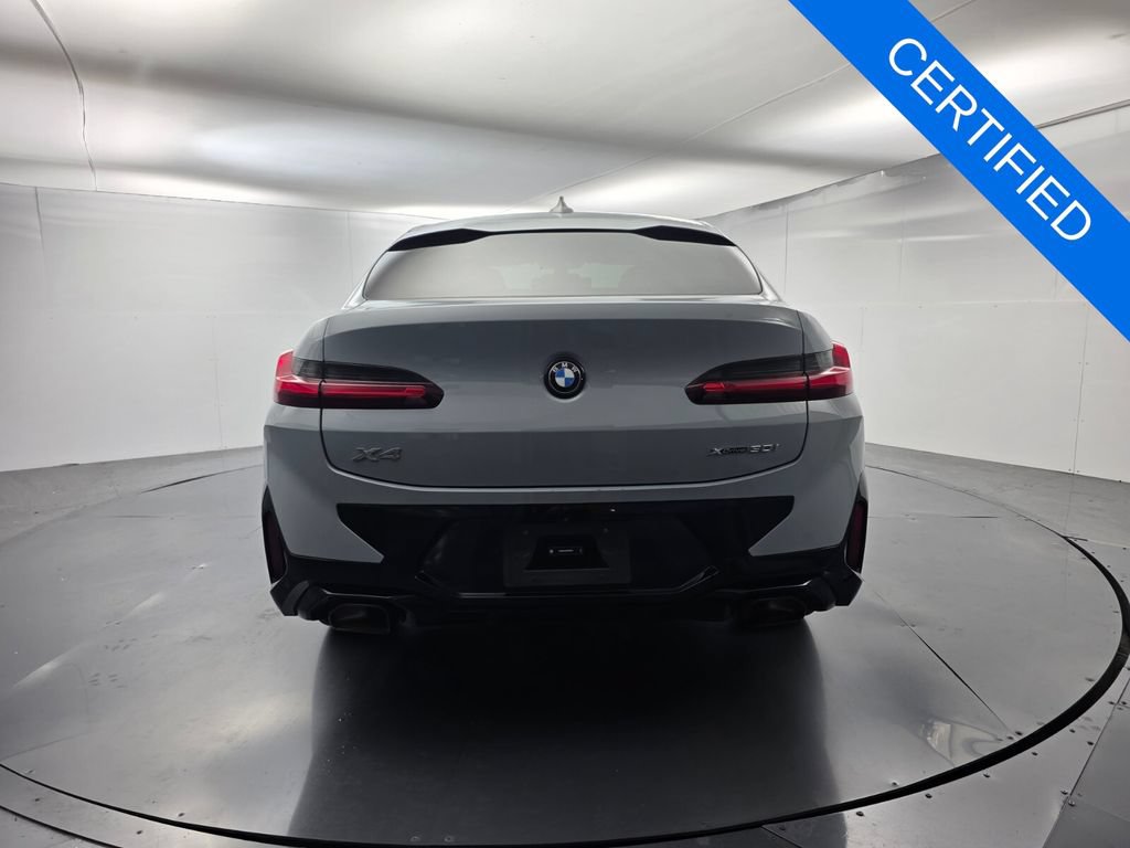 Used 2025 BMW X4 xDrive30i w/ M Sport Package AWD/4WD image 5