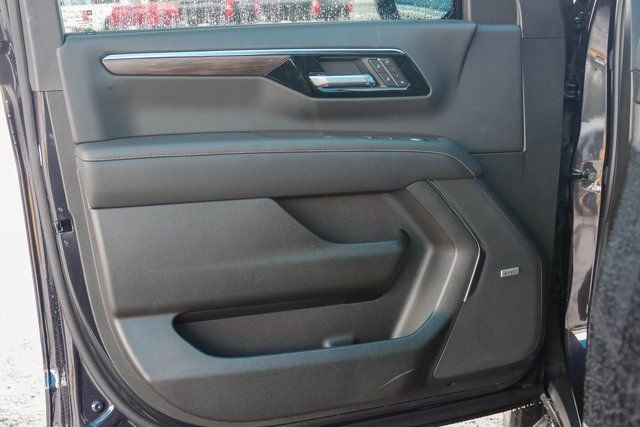 New 2026 Chevrolet Tahoe Premier image 9