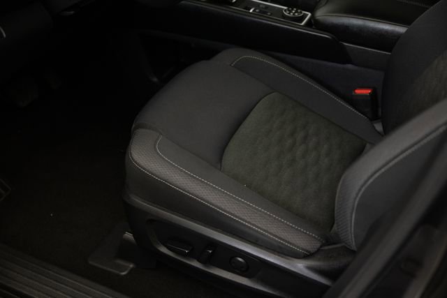 Used 2024 Nissan Pathfinder SV AWD/4WD image 29