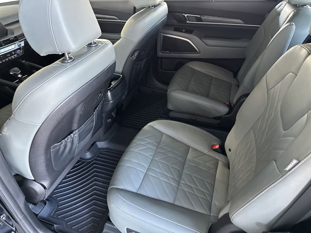 Used 2024 Kia Telluride EX X-Line image 32