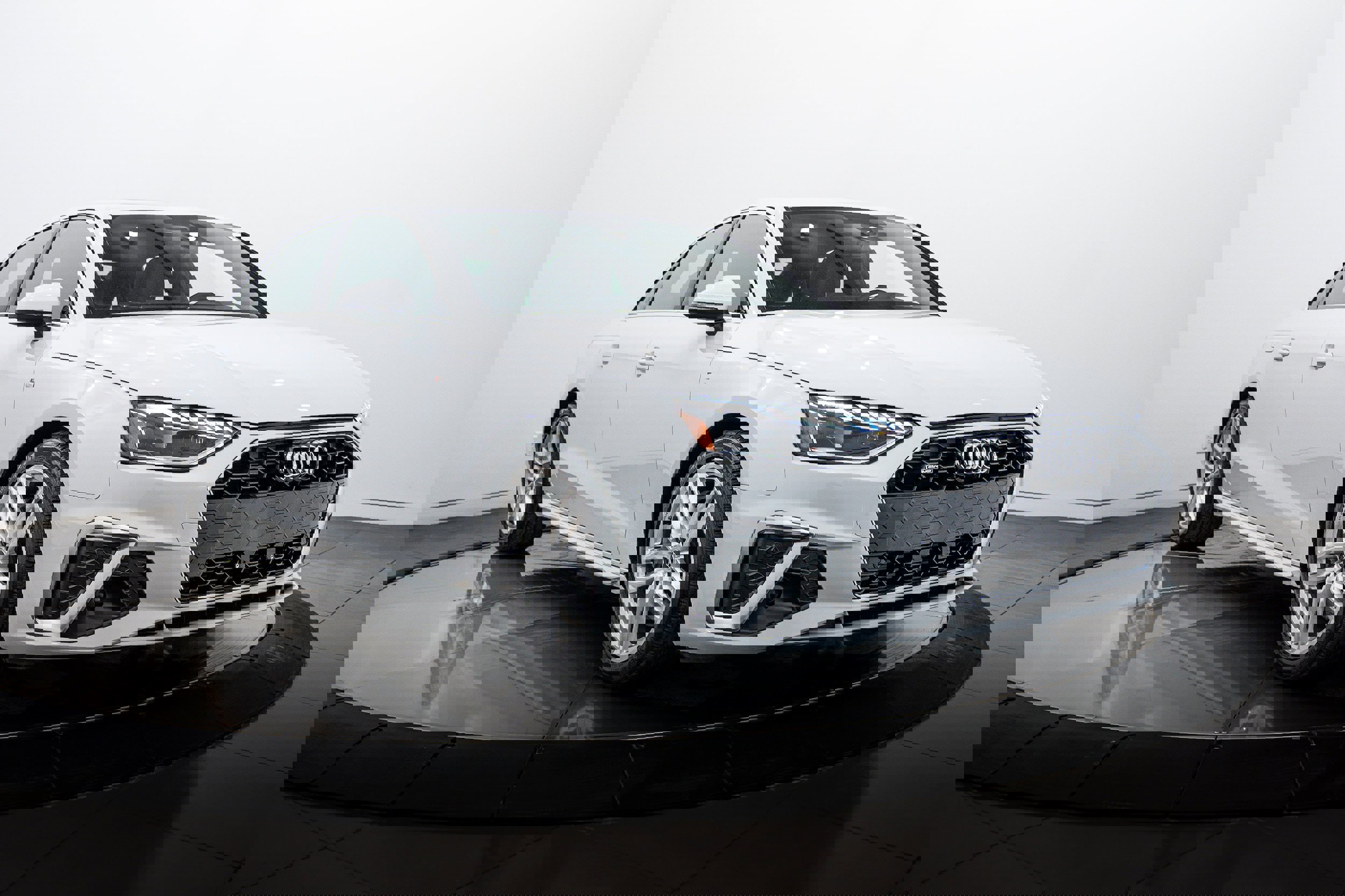 Certified 2023 Audi A4 2.0T Premium image 2