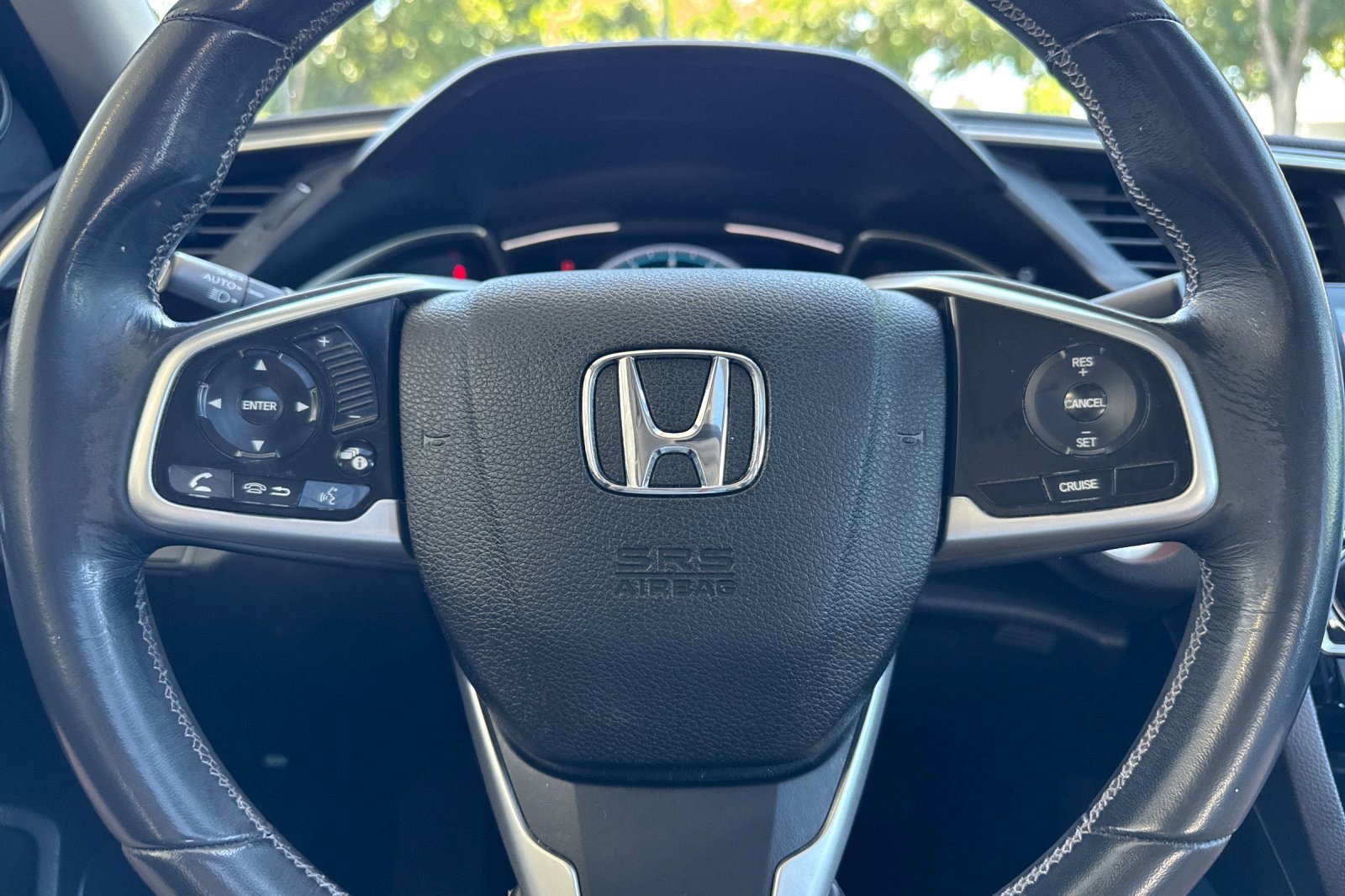 Used 2017 Honda Civic EX-L image 27