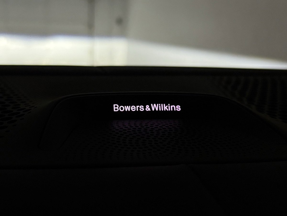 Used 2024 BMW X6 M Competition w/ Executive Package image 41