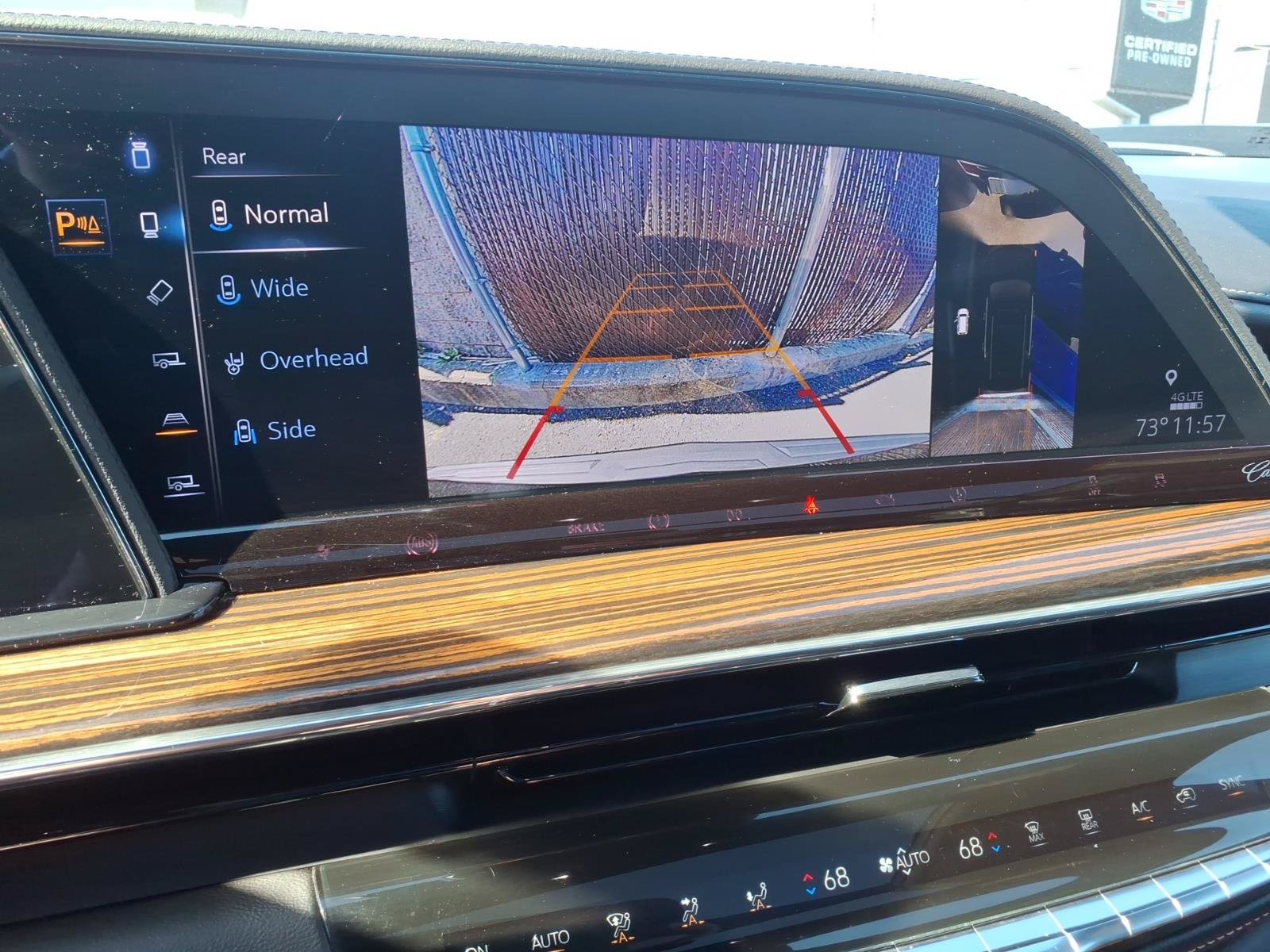 Certified 2023 Cadillac Escalade ESV Premium Luxury w/ Performance Package AWD/4WD image 32