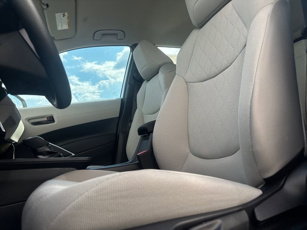 New 2026 Toyota Corolla Cross L image 9