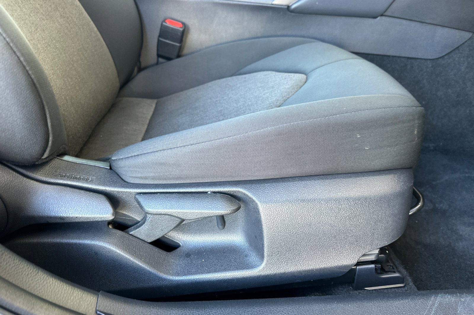 Used 2023 Toyota Camry LE image 22