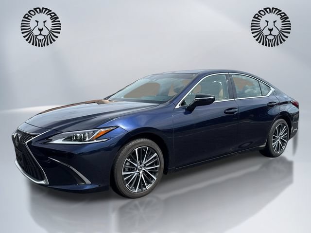 Used 2025 Lexus ES 300h w/ Premium Package