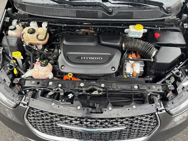 Used 2021 Chrysler Pacifica Touring-L image 31