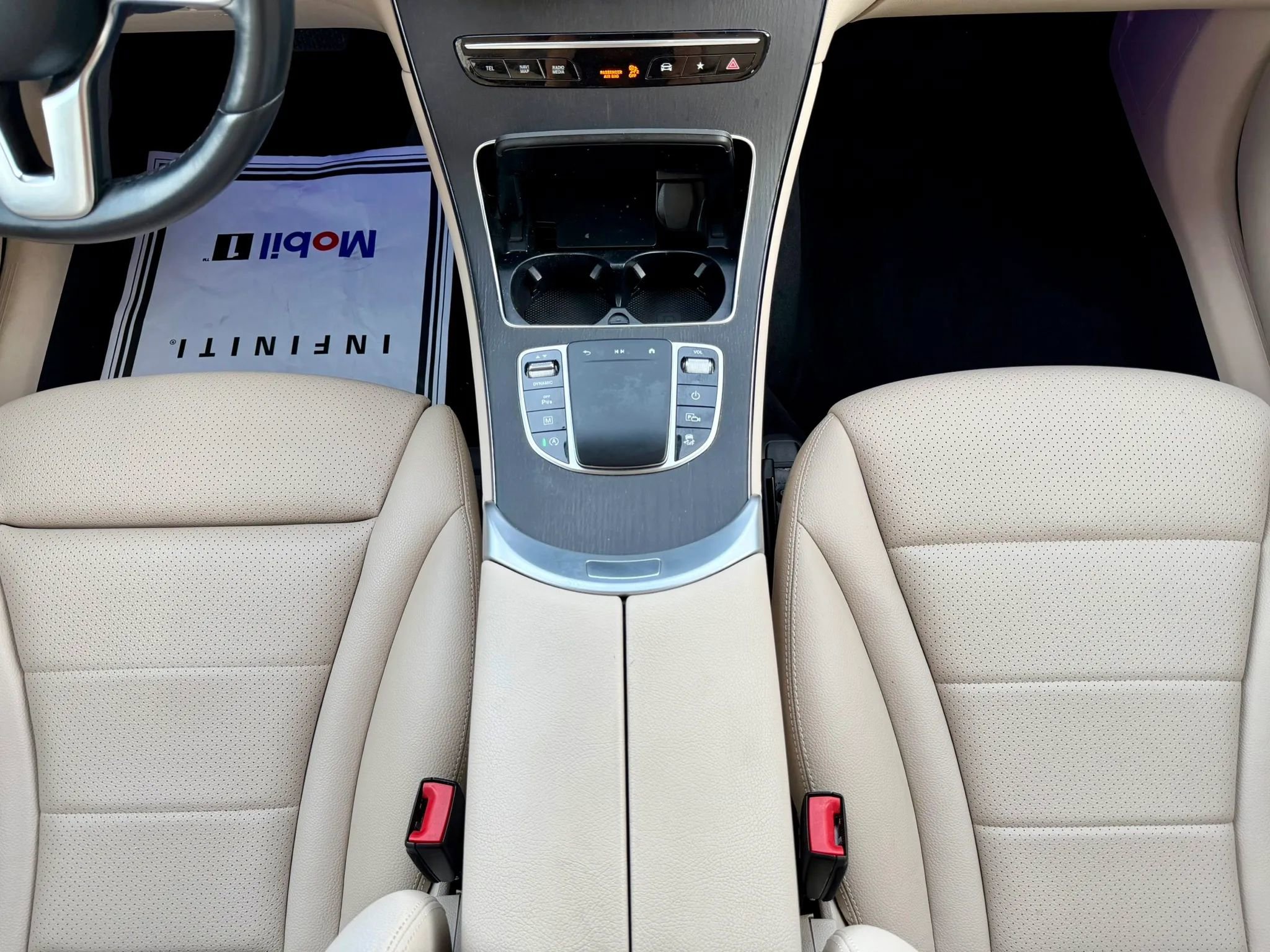 Used 2022 Mercedes-Benz GLC 300 4MATIC w/ Multimedia Package Lite image 25