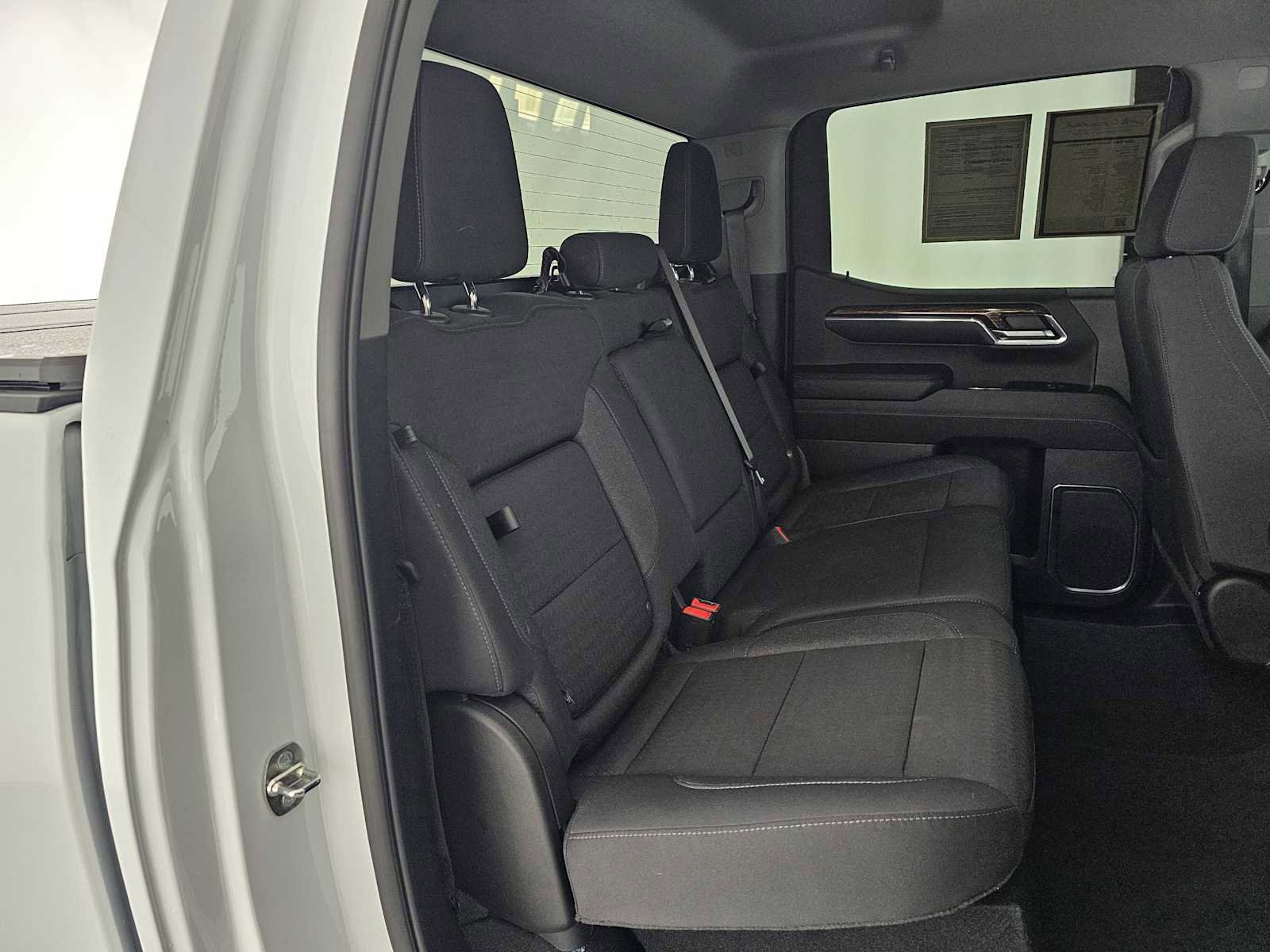 Used 2024 GMC Sierra 1500 Elevation image 12