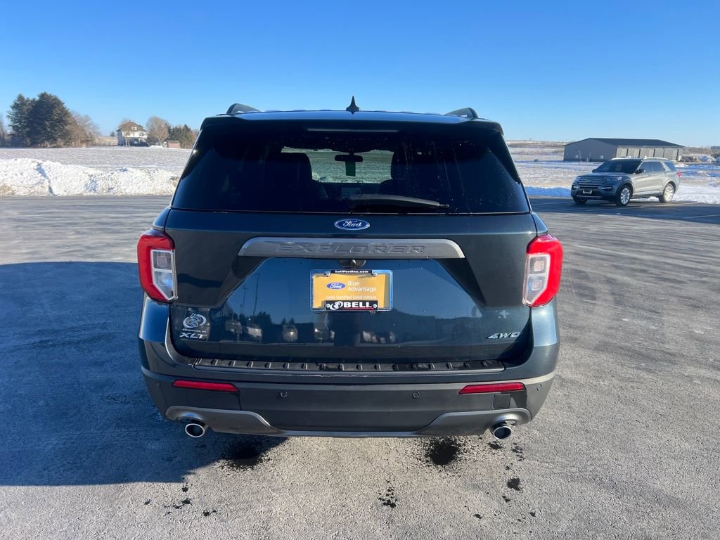Certified 2023 Ford Explorer XLT w/ Equipment Group 202A image 5