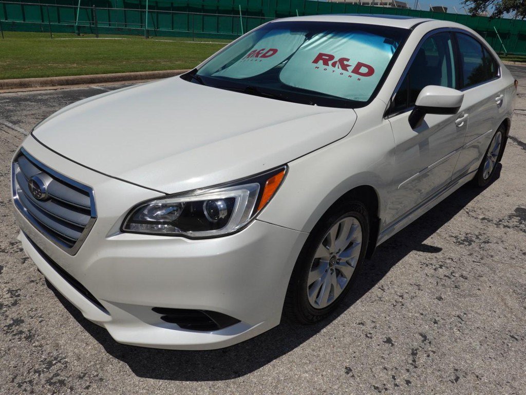 Used 2017 Subaru Legacy 2.5i Premium w/ Moonroof Package AWD/4WD image 3