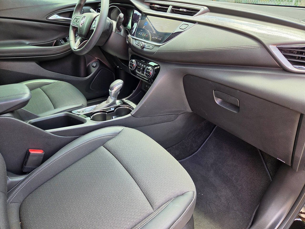 Used 2023 Buick Encore GX Select w/ Sport Touring Package AWD/4WD image 10