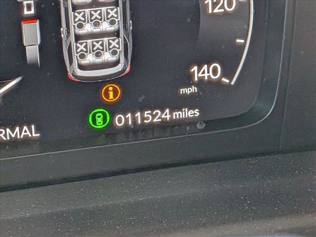 Used 2025 Honda Pilot Black Edition image 11