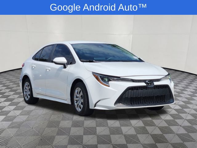 Used 2022 Toyota Corolla LE FWD image 2