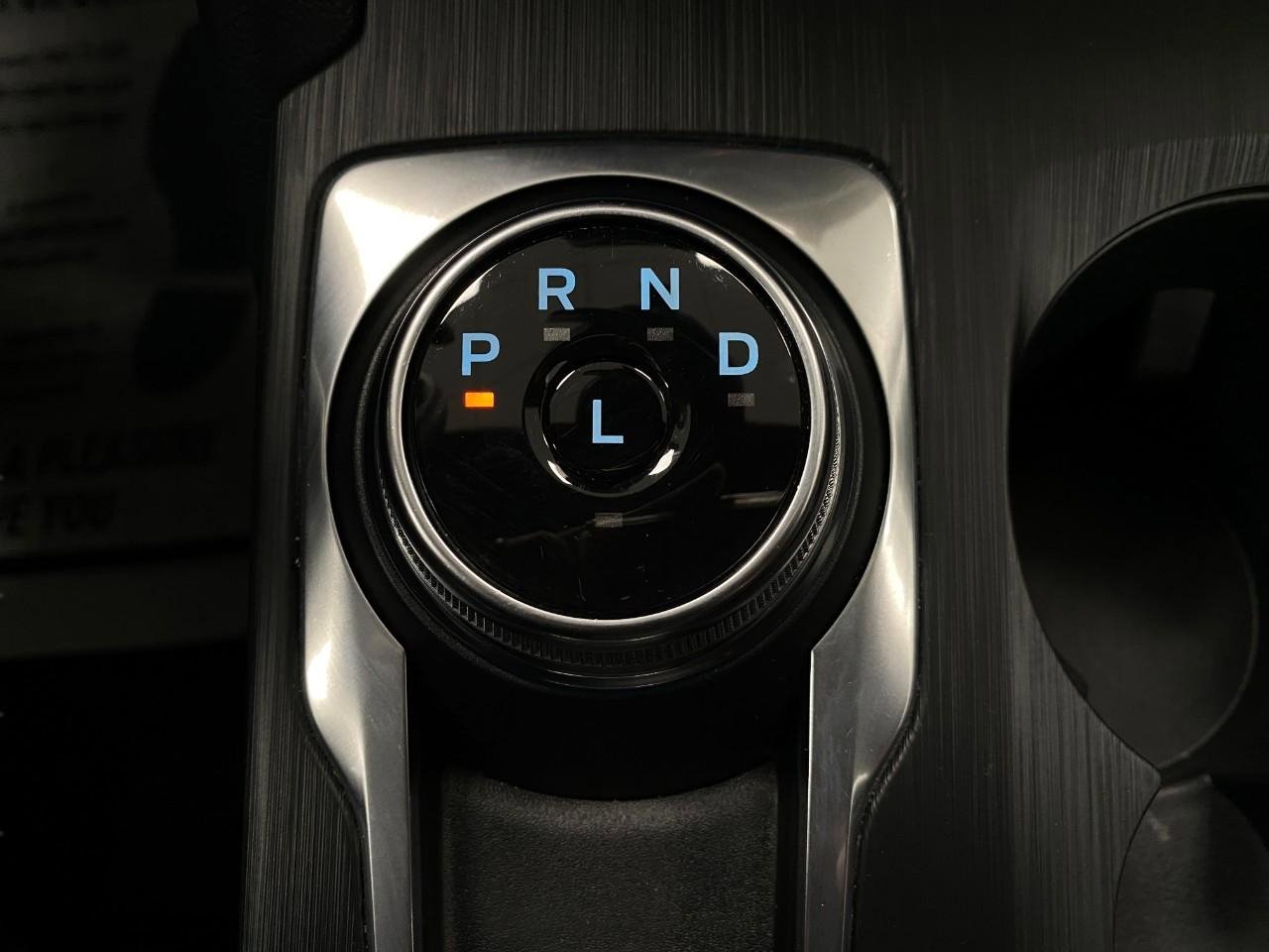 Used 2025 Ford Escape ST-Line AWD/4WD image 25