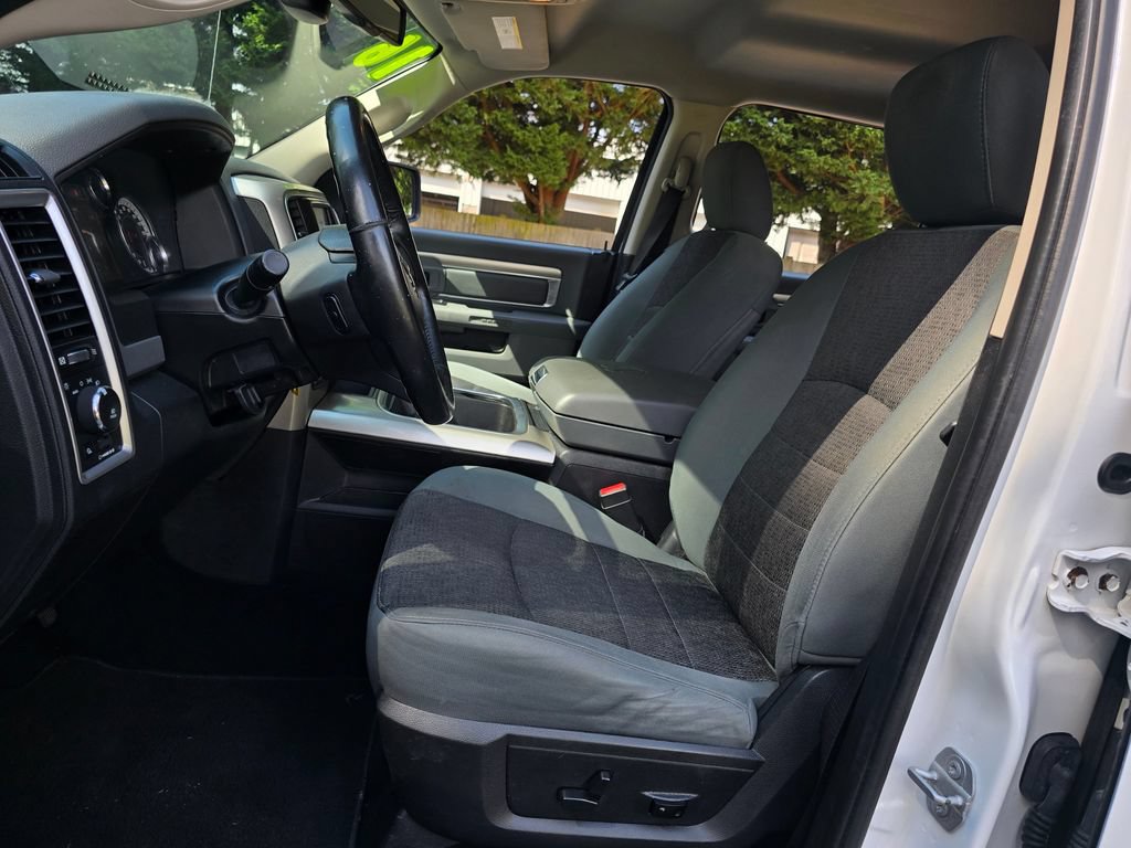 Used 2016 RAM 1500 Big Horn AWD/4WD image 24