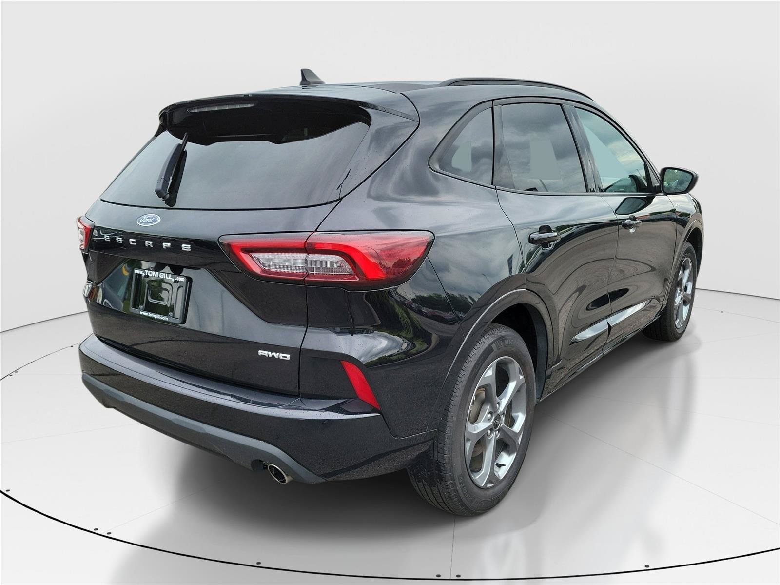Used 2024 Ford Escape ST-Line AWD/4WD image 4