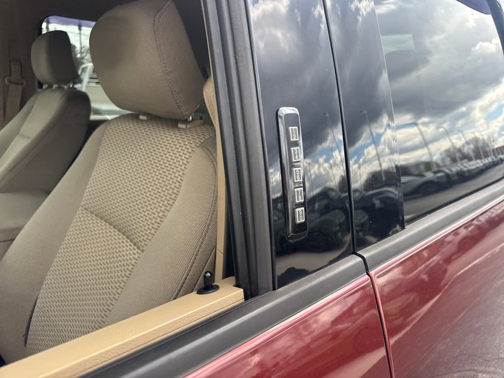 Used 2016 Ford F150 XLT w/ Equipment Group 302A Luxury image 24