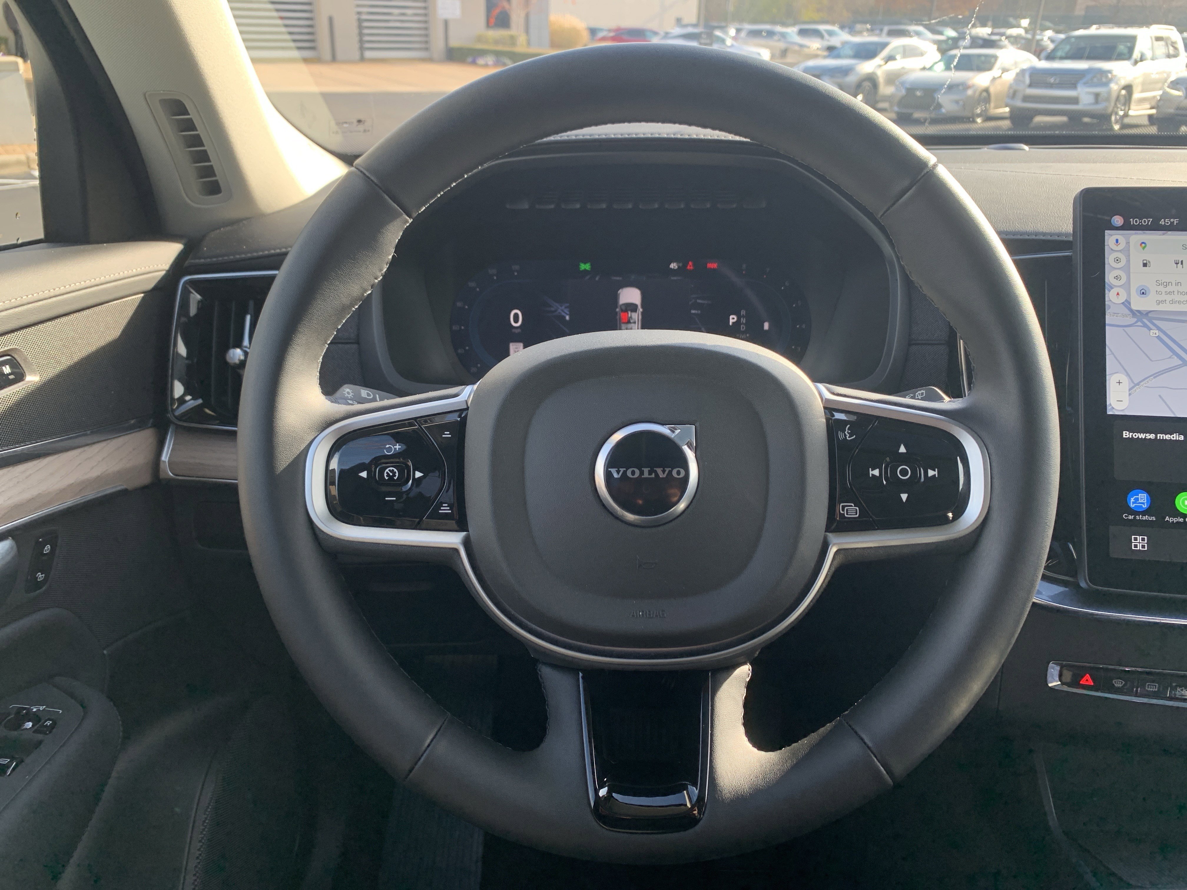 Used 2025 Volvo XC90 B6 Plus image 18