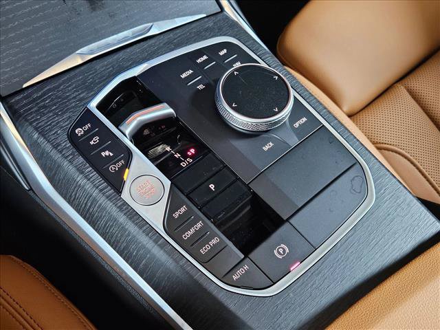 Used 2026 BMW 330i Sedan w/ Premium Package RWD image 11