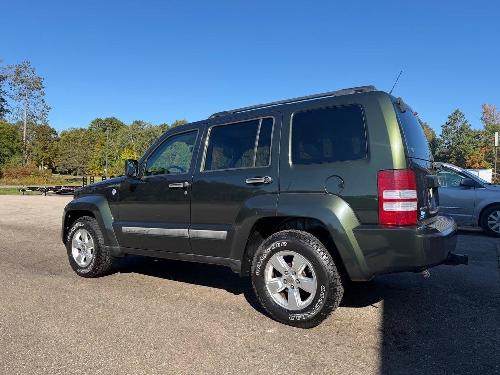 Used 2011 Jeep Liberty Sport w/ Popular Equipment Group AWD/4WD image 6