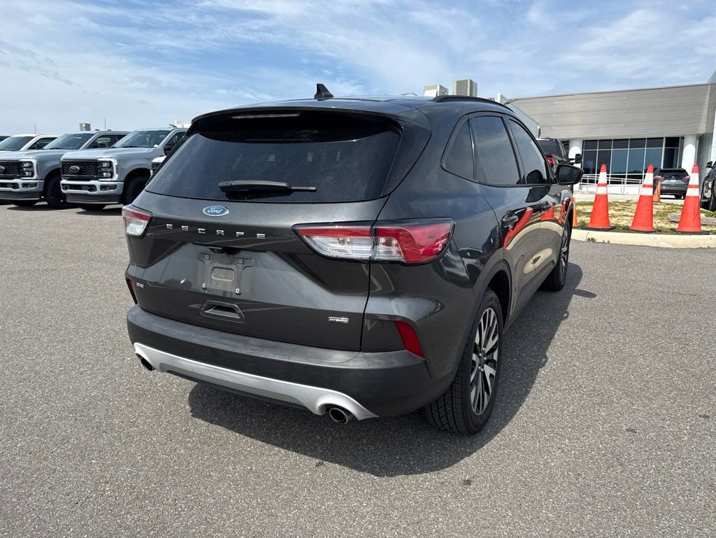 Used 2020 Ford Escape SE Sport FWD image 2