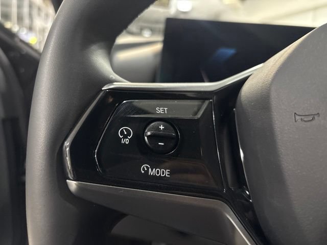 Used 2024 BMW i5 eDrive40i w/ Premium Package RWD image 30