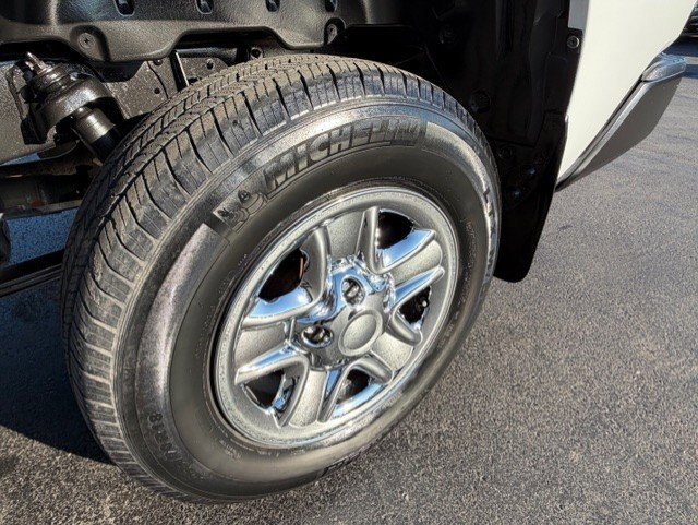 Used 2016 Toyota Tundra SR w/ Tow Package image 11