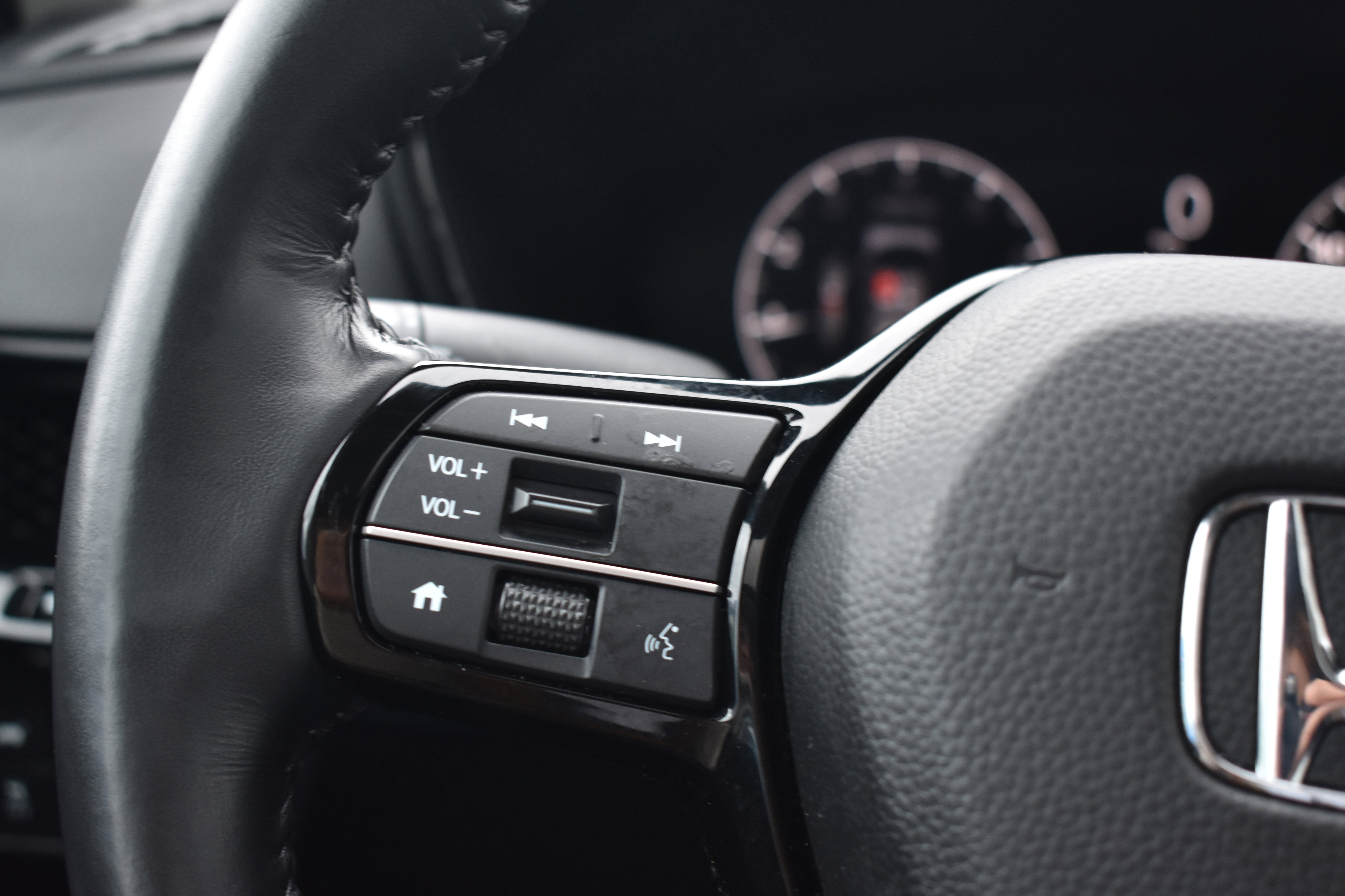 Certified 2025 Honda CR-V EX-L image 15