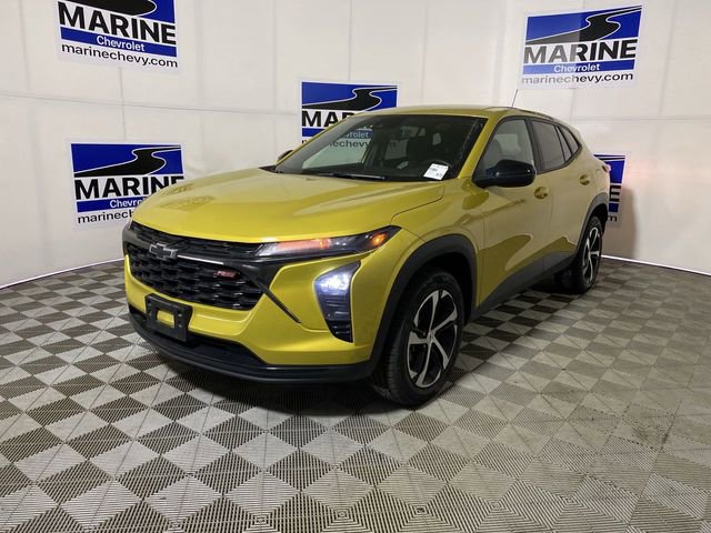 Used 2024 Chevrolet Trax RS w/ Driver Confidence Package image 14