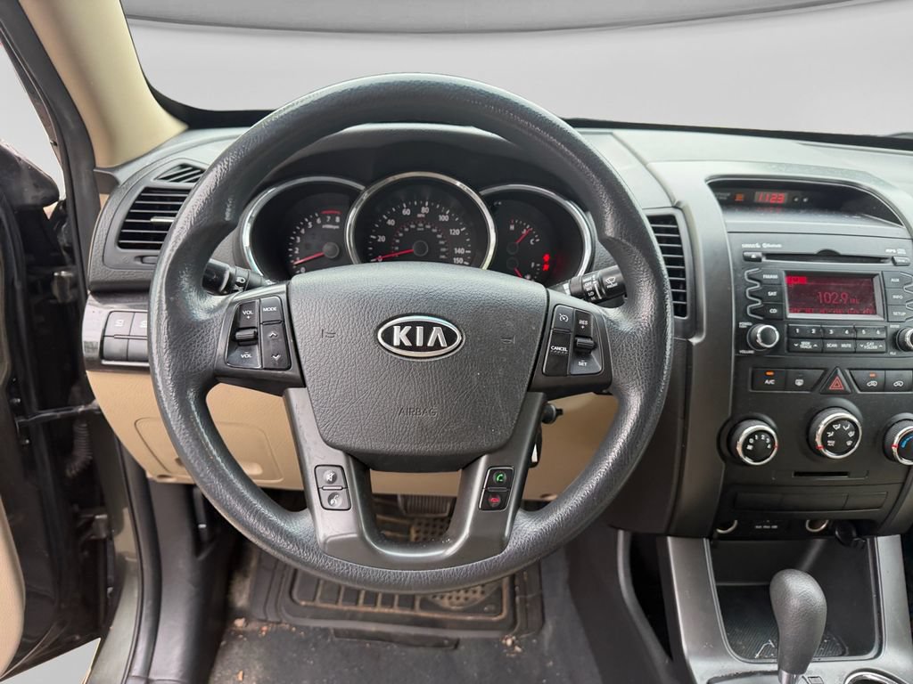 Used 2011 Kia Sorento 2WD image 15