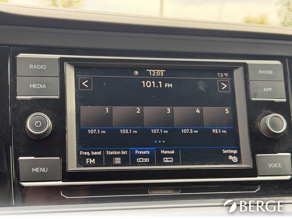 Used 2021 Volkswagen Jetta SE image 26