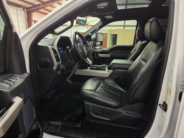 Used 2022 Ford F250 Lariat w/ Lariat Ultimate Package image 5